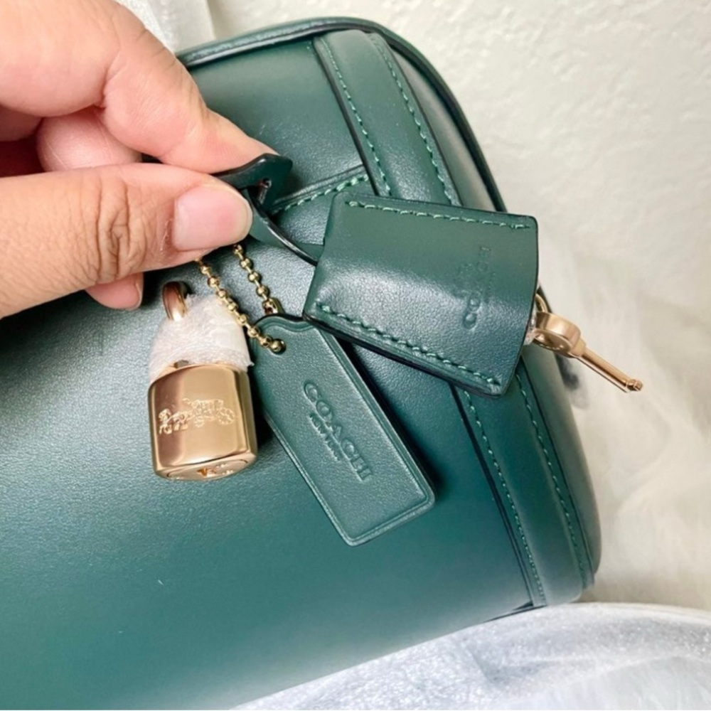 NWT Coach Zoe Barrel Leather Satchel Purse F76705 In Evergreen Color - Picture 4 of 10